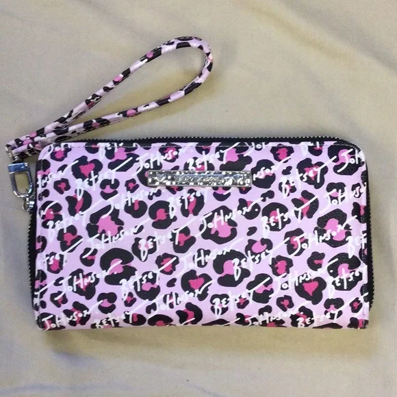 Betsey Johnson Pink Leopard Print Clutch Wristlet - Picture 1 of 5